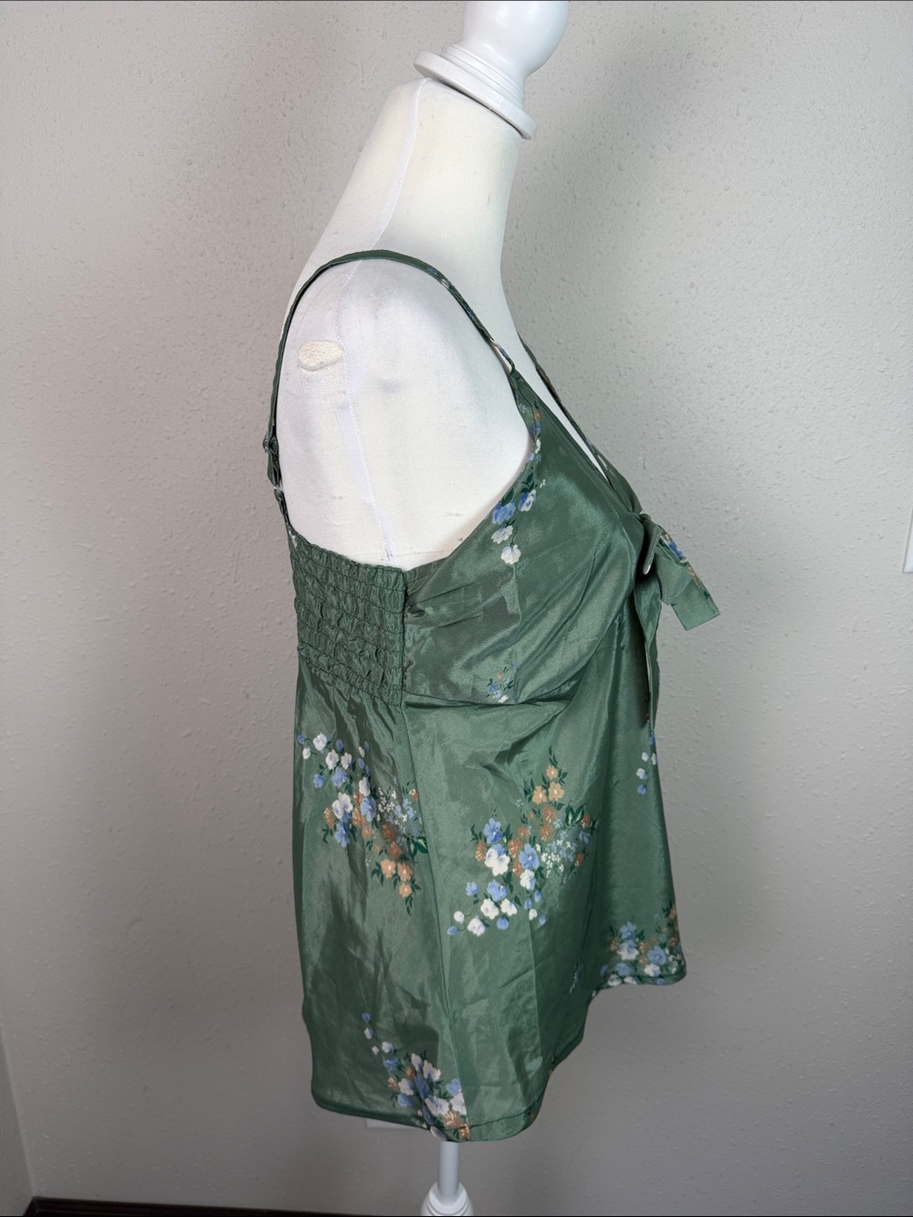 Vintage Horsefeathers Green Satin Floral Camisole Size XL Tie Front Lingerie - Picture 4 of 11